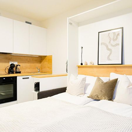 Mymozart Apartments Prague By Rentero Property Esterno foto