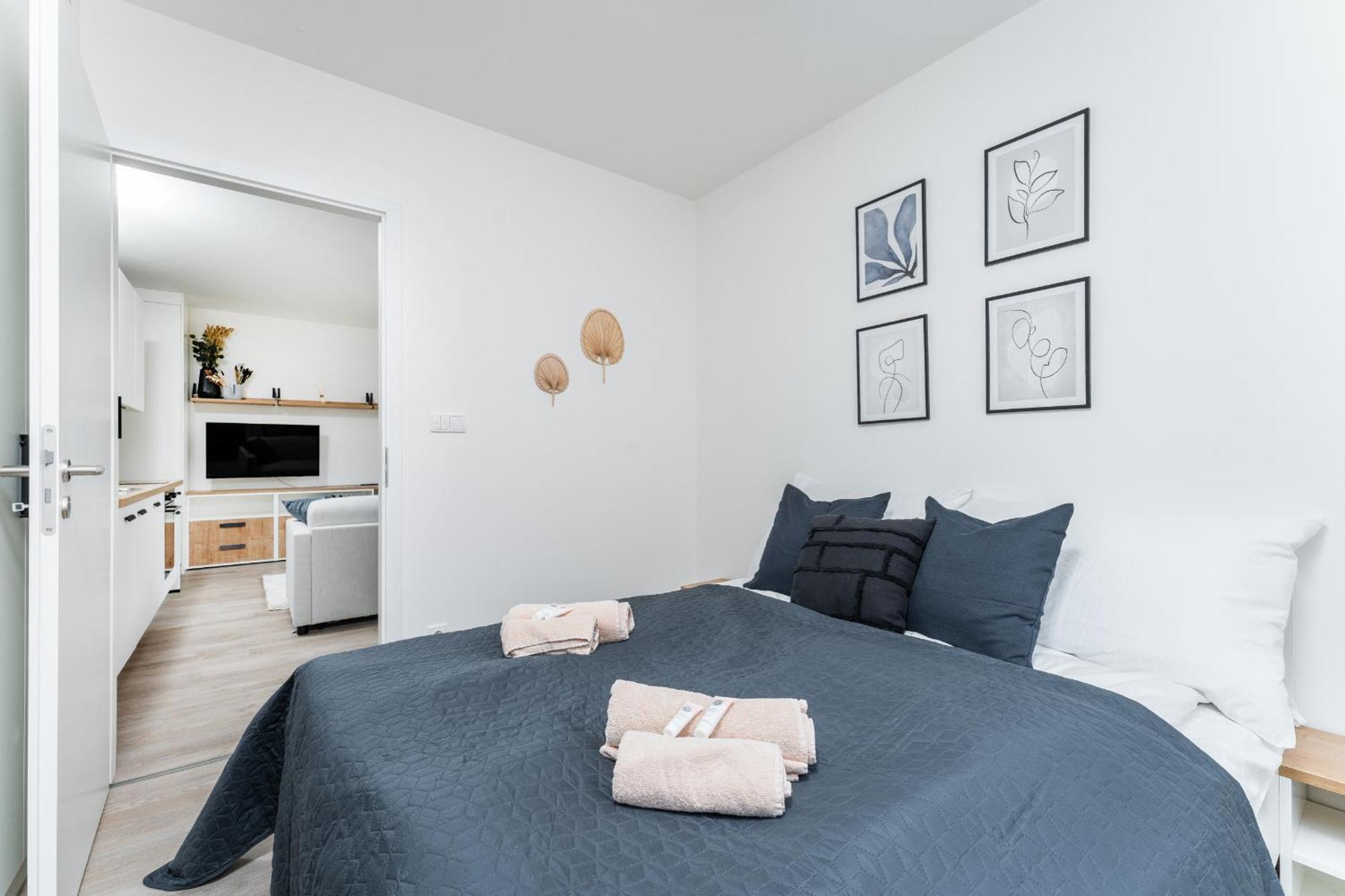 Mymozart Apartments Prague By Rentero Property Esterno foto