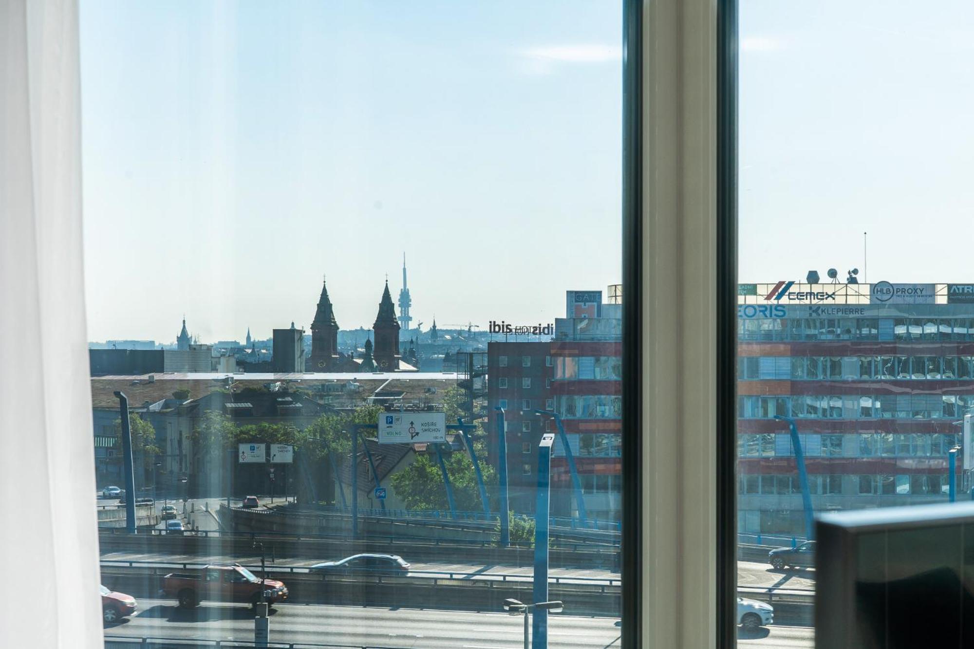 Mymozart Apartments Prague By Rentero Property Esterno foto